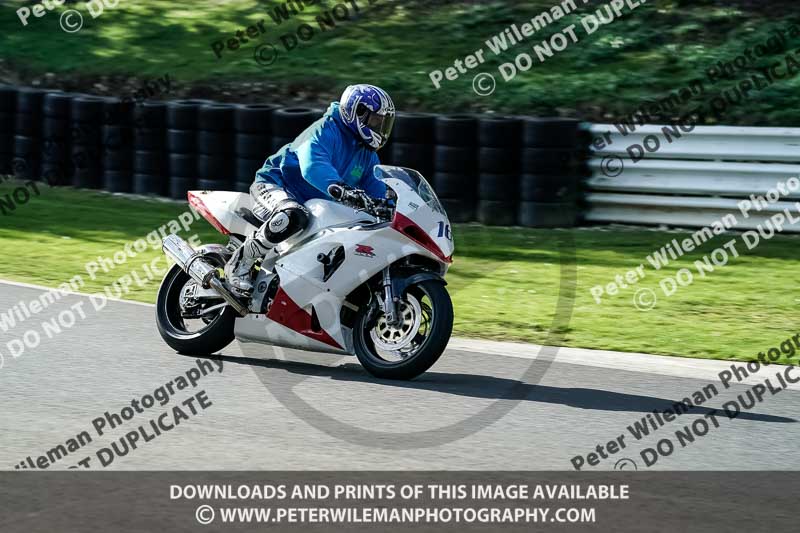 cadwell no limits trackday;cadwell park;cadwell park photographs;cadwell trackday photographs;enduro digital images;event digital images;eventdigitalimages;no limits trackdays;peter wileman photography;racing digital images;trackday digital images;trackday photos